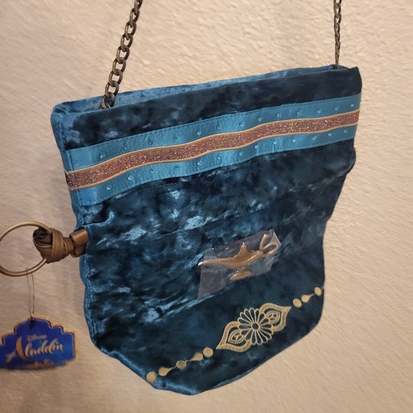 Aladdin Crossbody Bioworld Magic Pamp Purse Bag NEW - Picture 2 of 15